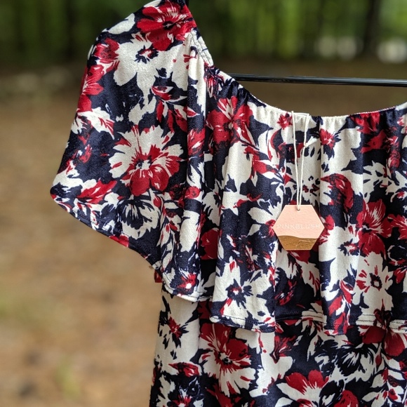 NWT Pinkblush off the shoulder velveteen dress. - Picture 2 of 6